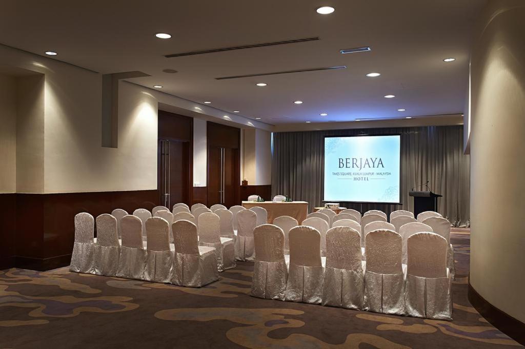 Al Sadirgroup At Time Sqaure Daire Kuala Lumpur Dış mekan fotoğraf